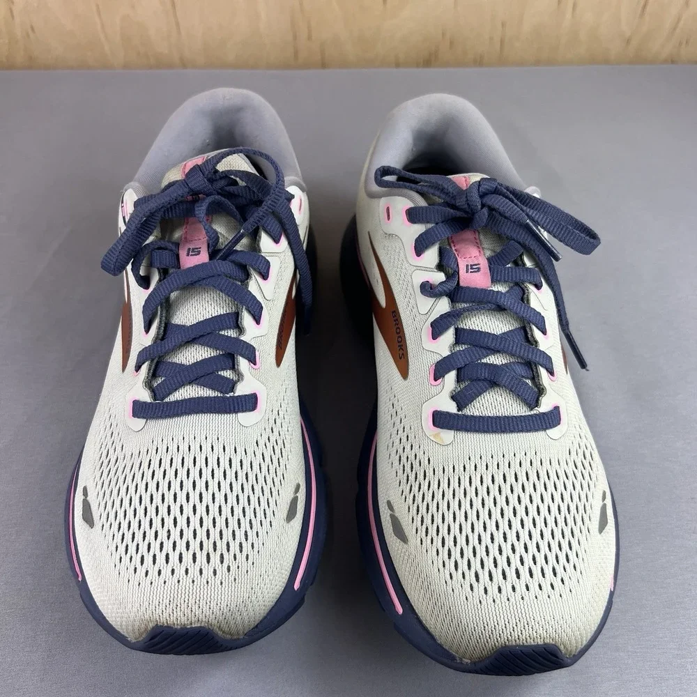 Brooks Ghost 15 Women's Size 9.5B Running Shoes Comfort 1203801B492